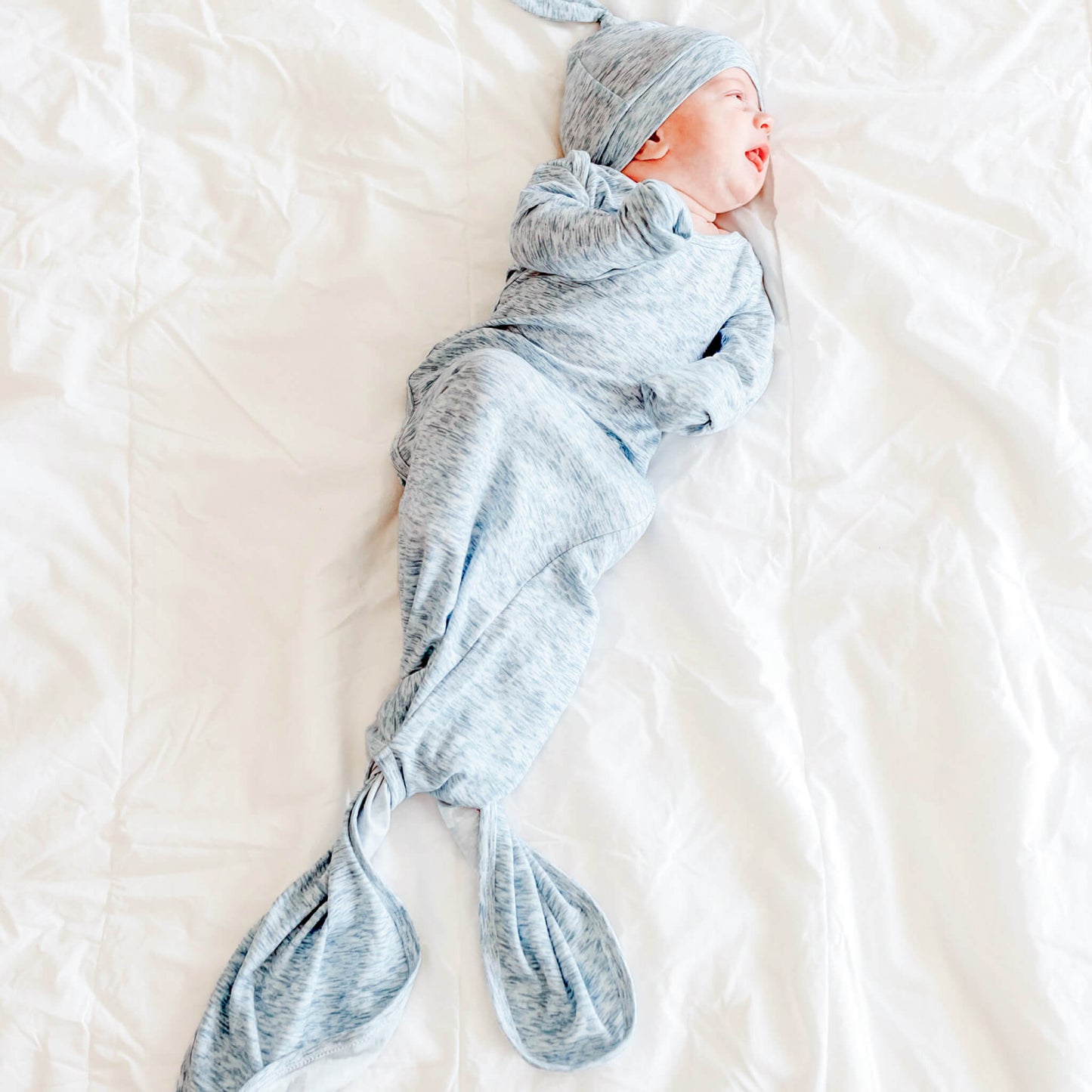 Newborn Knotted Gown - Lennon