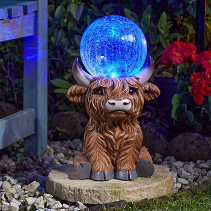 Smart Garden Highland Cow Orb Solar Figurine